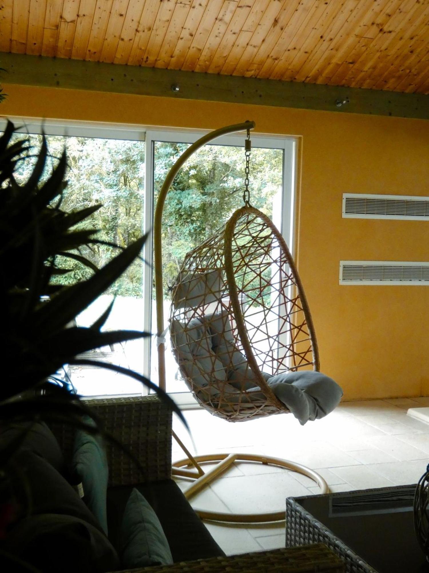 Chambre D'Hote L'Oree Des Buis Vouille  Exterior photo